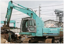 ELV式キャブ0.7m<sup>3</sup>マグネ付ユンボ(コベルコ)